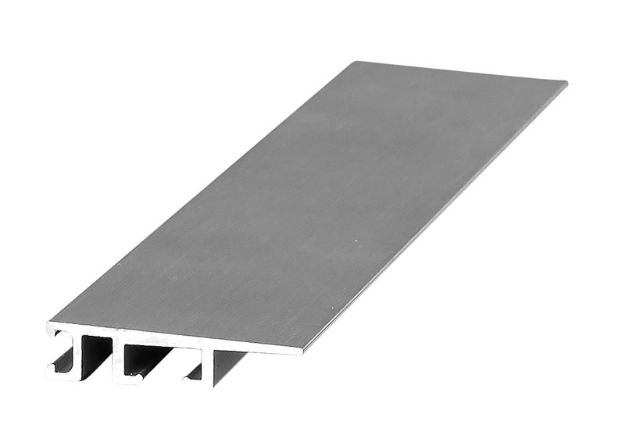 Picture of Base Shoe Top Cladding 118" (3m)